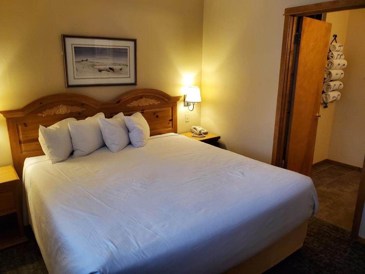 Homestead - 4* Fish Creek